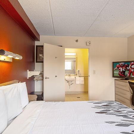 Red Roof Inn Florence - Civic Center Esterno foto