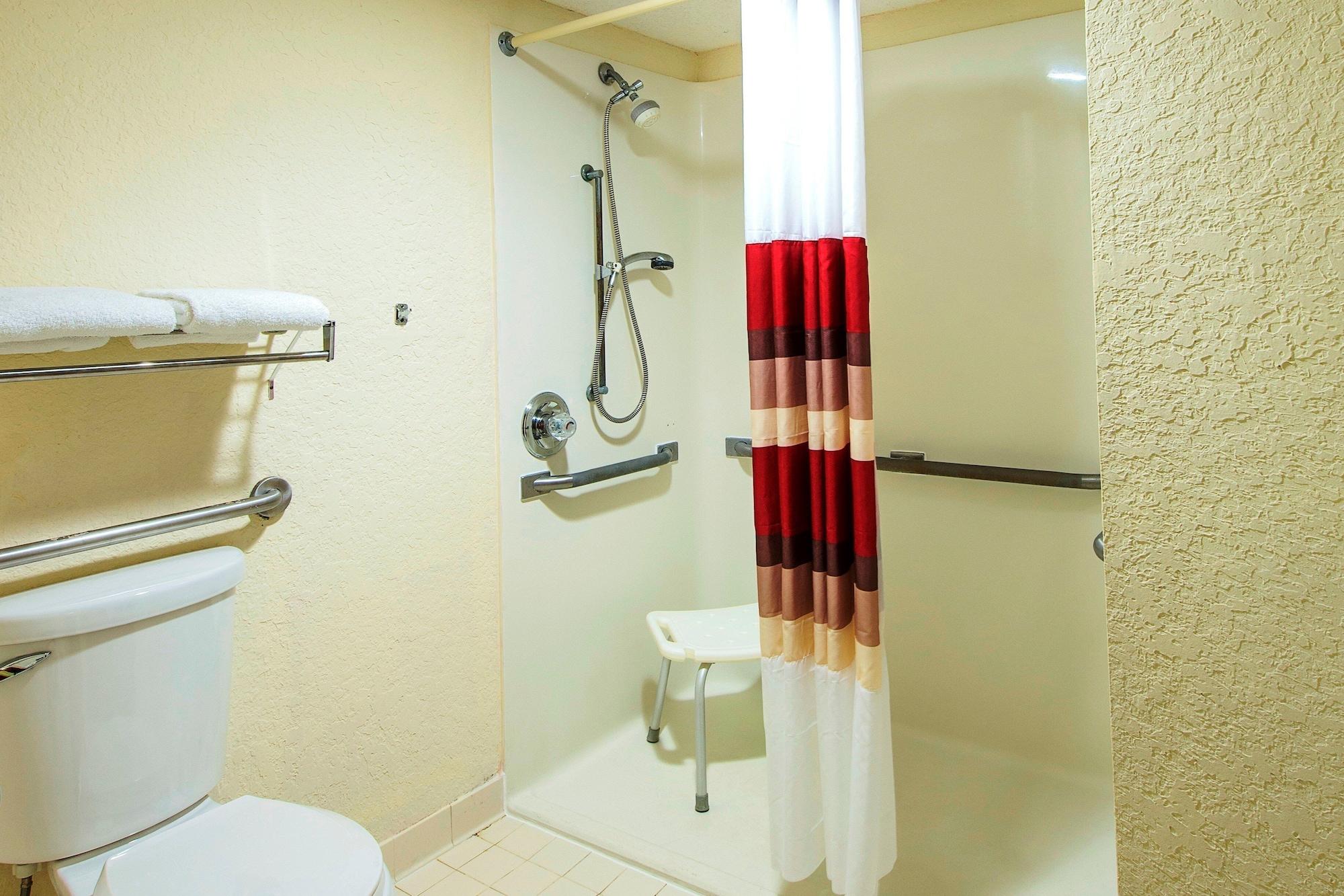 Red Roof Inn Florence - Civic Center Esterno foto